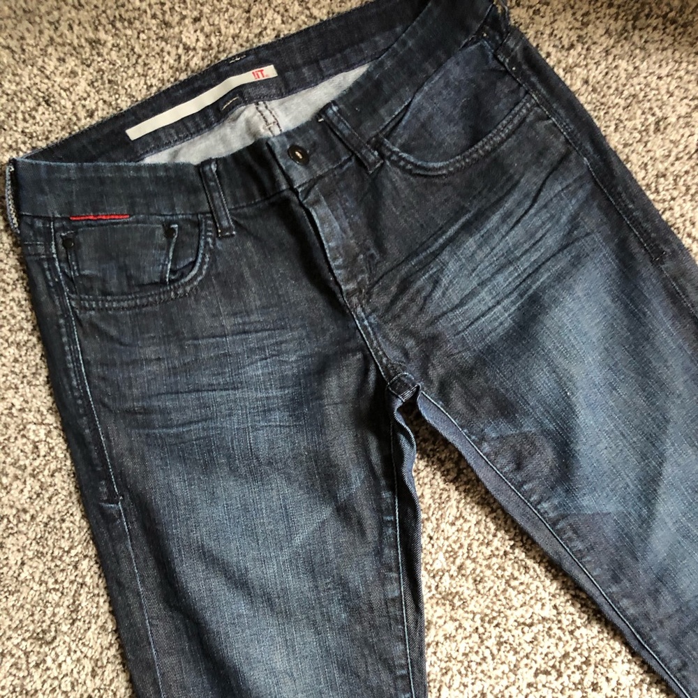 It denim boot cut jeans